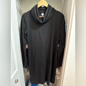 OLD NAVY BLACK TURTLENECK DRESS MEDIUM